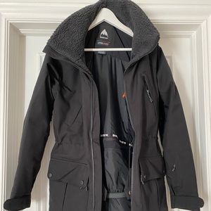 Burton women’s snowboard ski coat